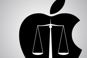 Is Apple's warranty policy fair? Italian Courts ruled it illegal, resulting in a suit against Apple. 